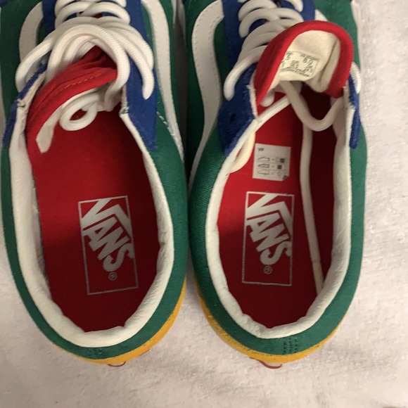 VANS Yacht Club Old Skools - Picture 5 of 6